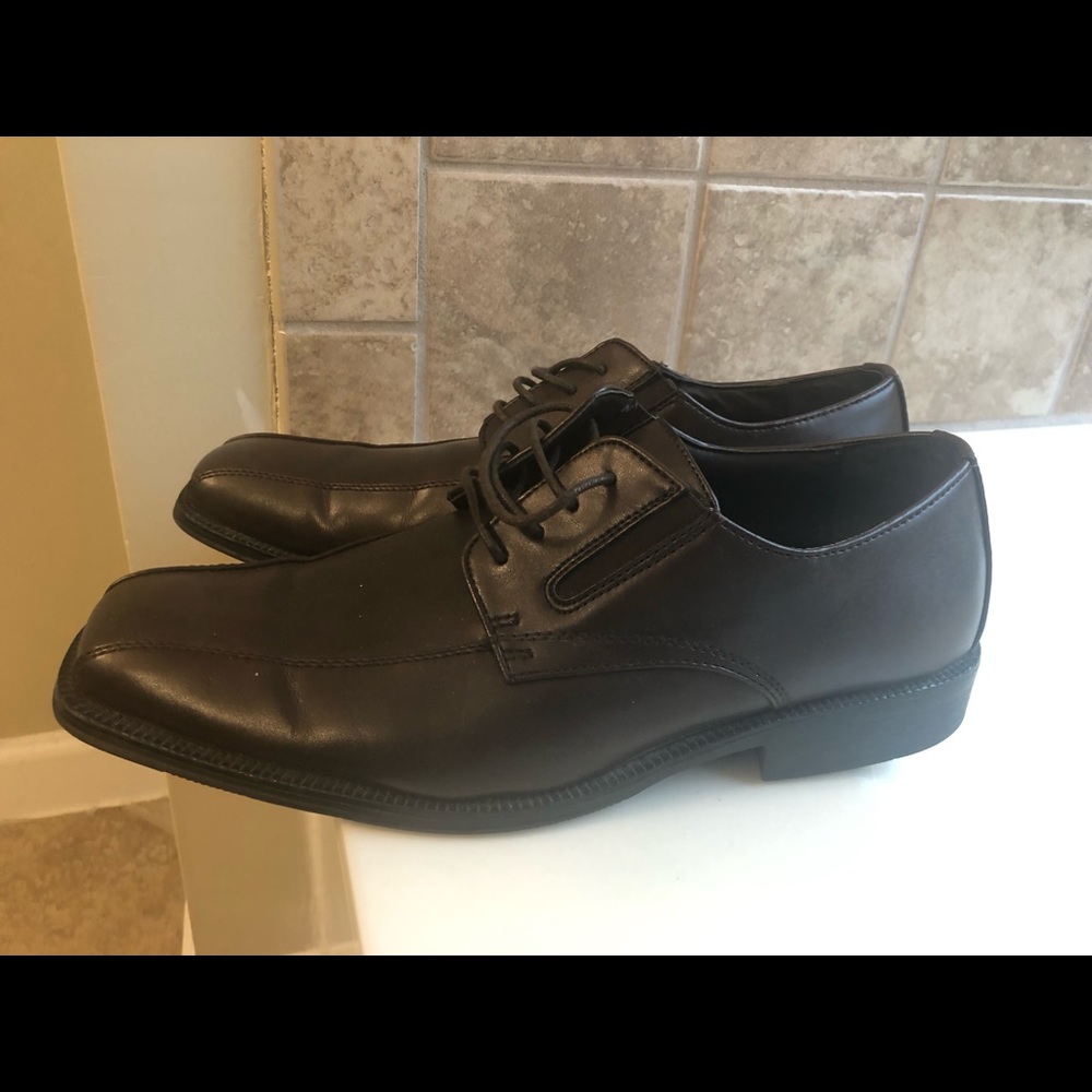 ALFANI SHOES - Picture 3 of 8